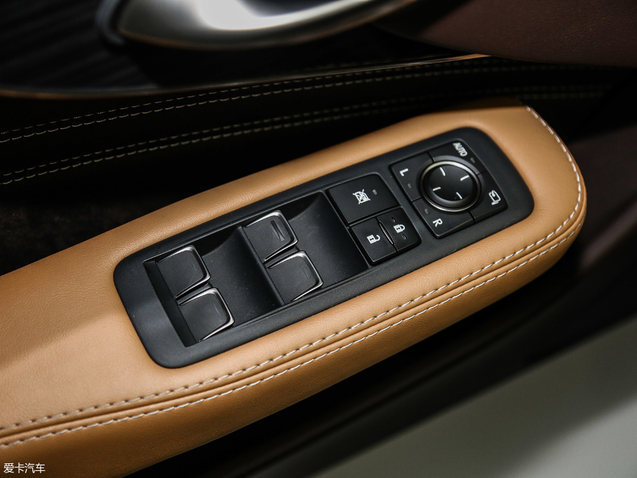 2018׿_˹LS 350 ׿Խ (gu)V