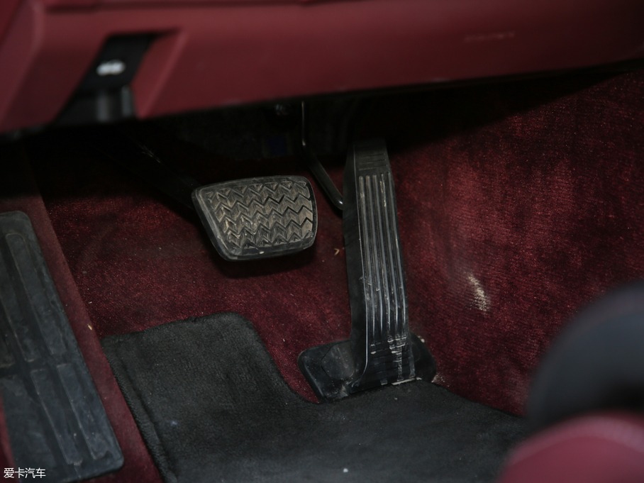 2018׿_˹LS 500h  (gu)V