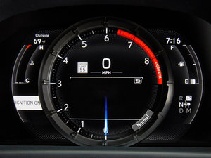 2018500h F Sport V п؅^(q)