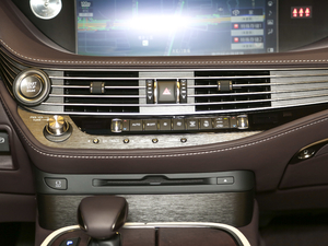 2018350 ׿Խ V п؅^(q)