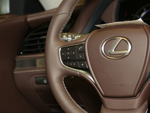 2018350 ׿Խ V п؅^