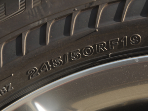 2018500h A (gu)V ݆̥ߴ