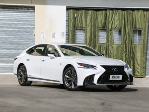 2018500h F Sport (gu)V w^