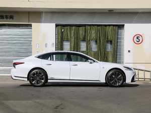 2018500h F Sport (gu)V w^