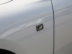 2018500h F Sport V ^