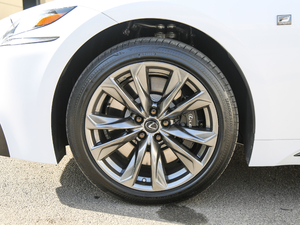 2018500h F Sport V ݆Ȧ