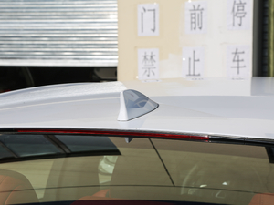 2018500h F Sport (gu)V (x)(ji)^