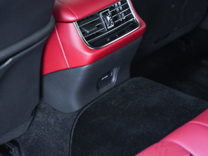 2018500h F Sport V g