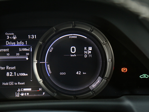 2018500h F Sport V п؅^(q)