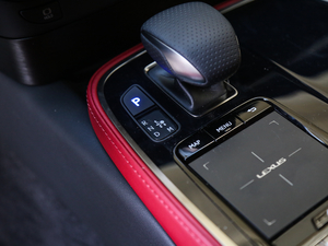 2018500h F Sport V п؅^(q)