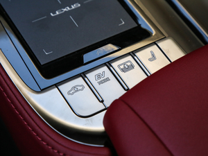 2018500h F Sport V п؅^