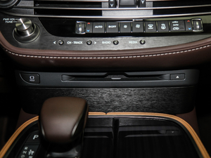 2018350 ׿Խ V п؅^