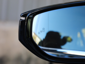 2018350 A V (x)(ji)^