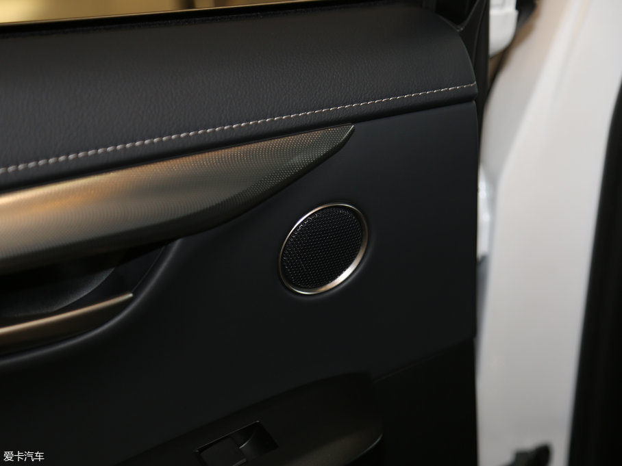 2017׿_˹NX 200 Midnight؄e