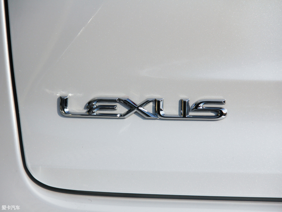 2017׿_˹NX 300h hа ǰ(q)