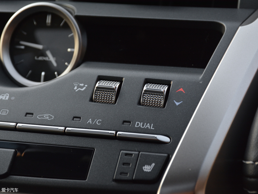 2017׿_˹NX 300h h° ȫ(q)