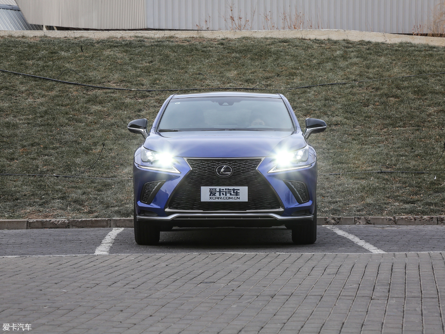 2017׿˹NX 300h F SPORT ȫ