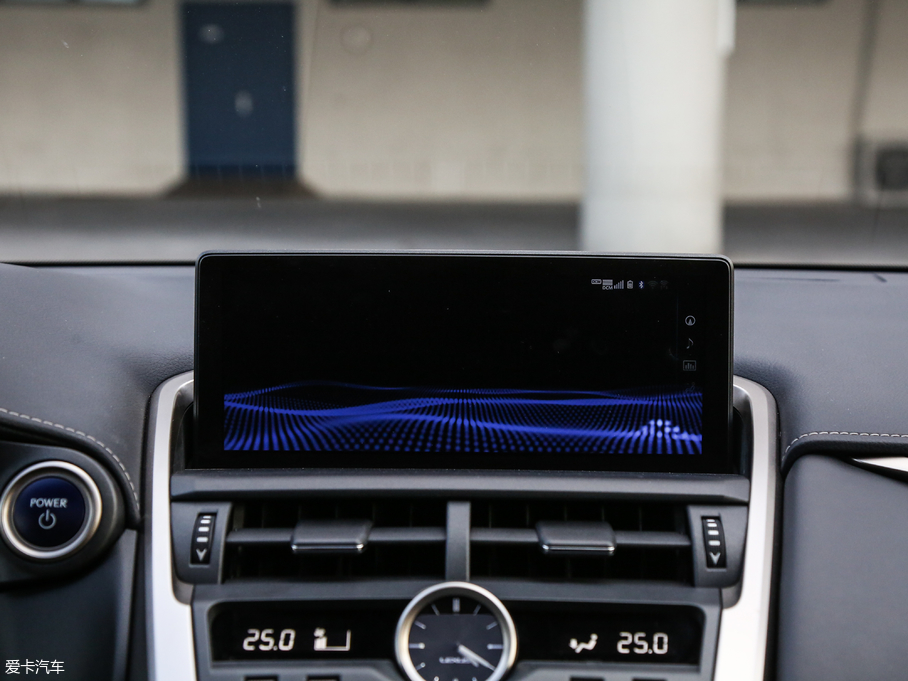 2017׿_˹NX 300h F SPORT ȫ