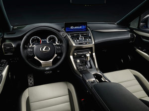 2017300 F SPORT ȫ п؅^