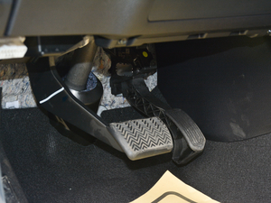 2017300h h° ȫ(q) g