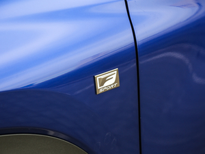 2017300h F SPORT ȫ ^