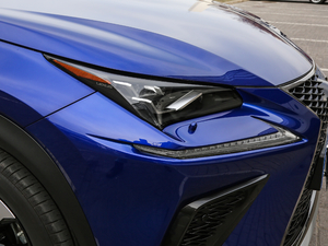 2017300h F SPORT ȫ ^