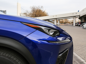 2017300h F SPORT ȫ ^