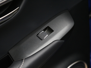 2017300h F SPORT ȫ g