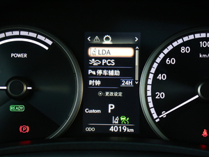 2017300h F SPORT ȫ п؅^