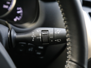 2017300h F SPORT ȫ п؅^