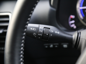 2017300h F SPORT ȫ п؅^