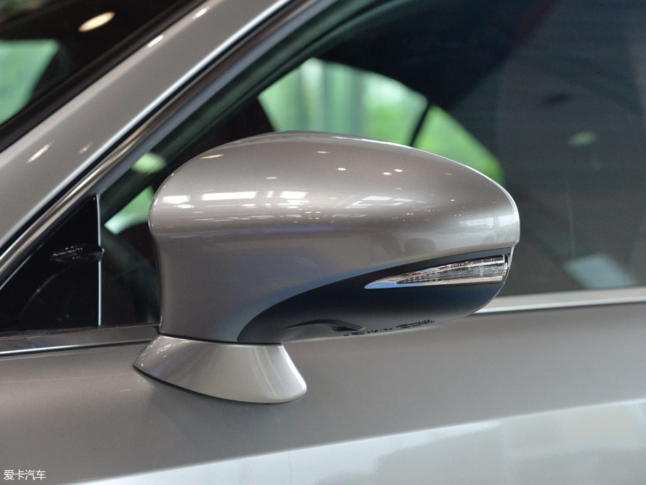 2017׿_˹IS 300 F SPORT