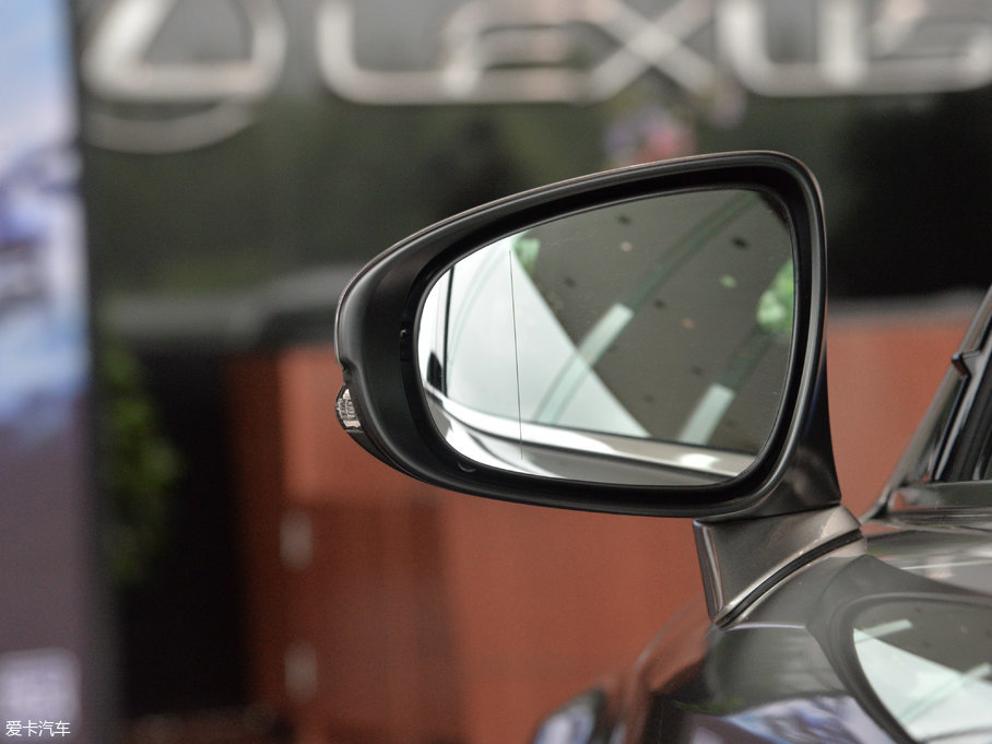 2017׿_˹IS 300 F SPORT