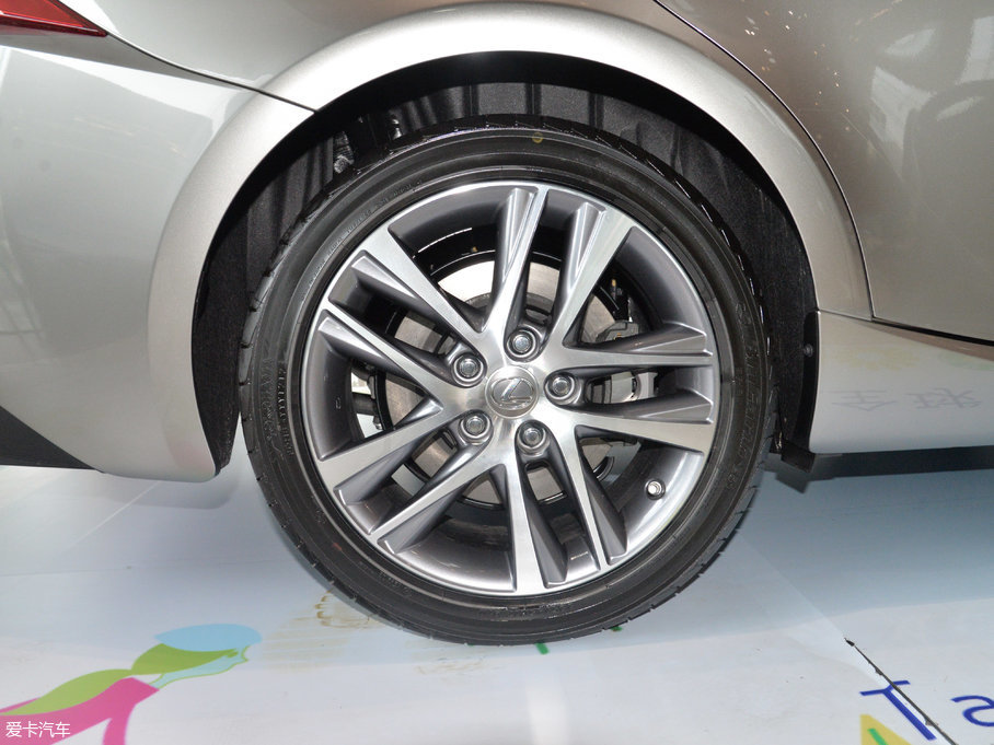 2017׿_˹IS 300 F SPORT