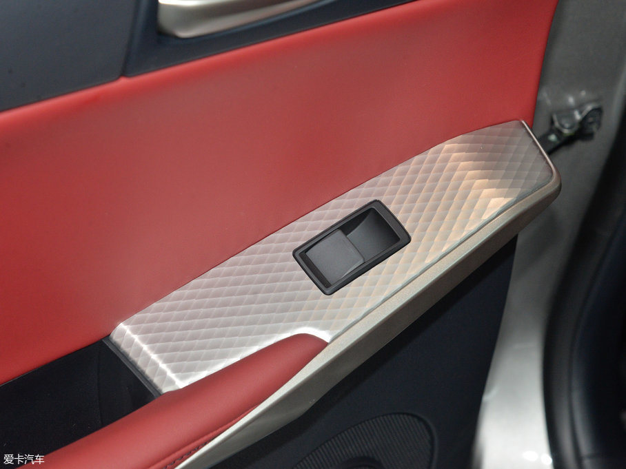 2017׿_˹IS 300 F SPORT