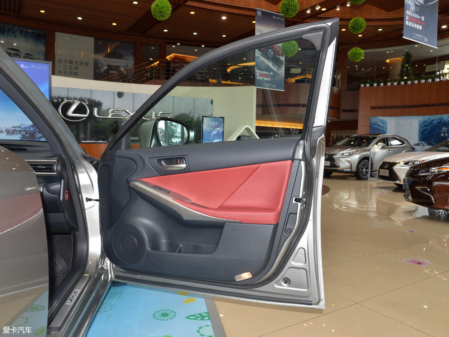 2017׿_˹IS 300 F SPORT