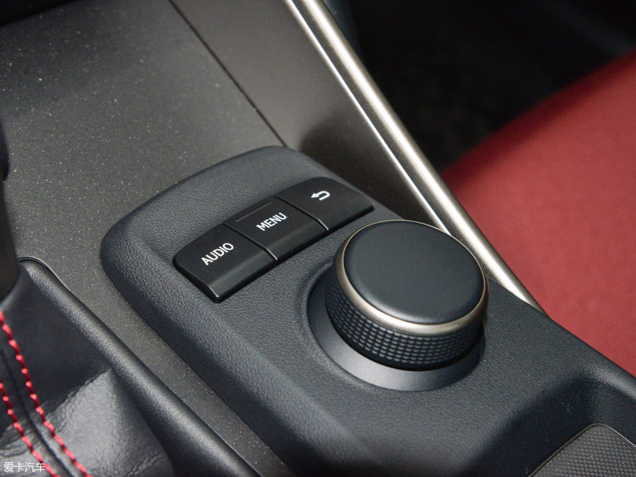 2017׿_˹IS 300 F SPORT