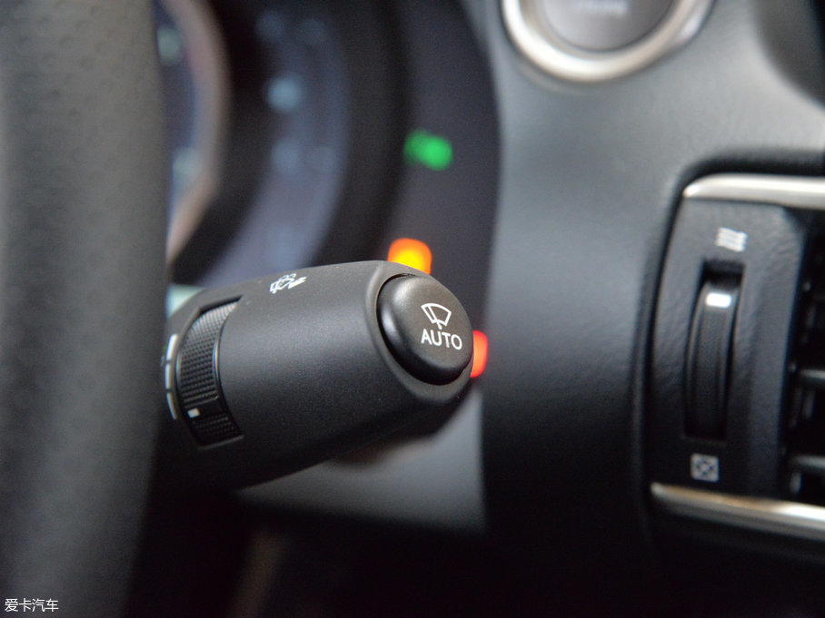 2017׿_˹IS 300 F SPORT