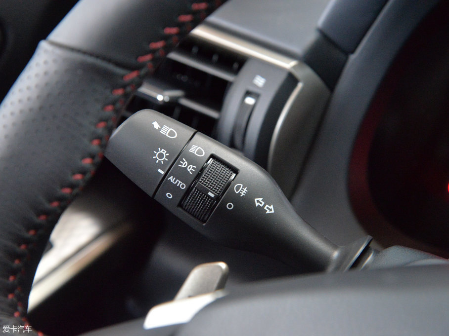 2017׿_˹IS 300 F SPORT