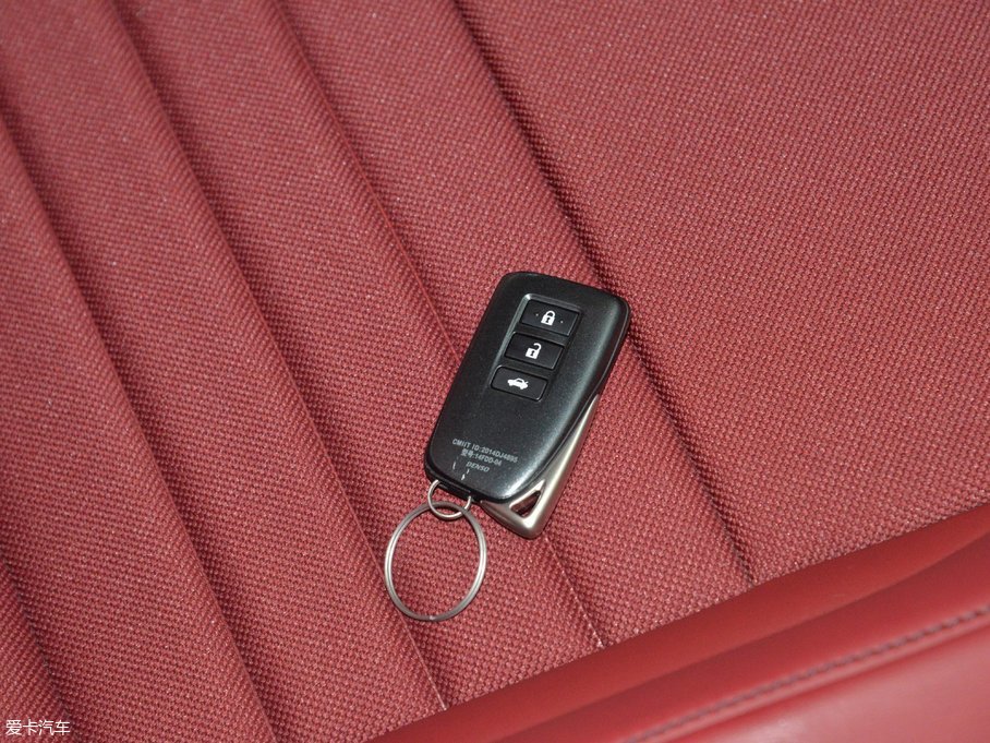 2017׿_˹IS 300 F SPORT