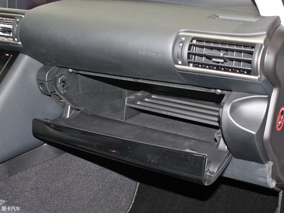 2017׿_˹IS 300 I(lng)Ȱ