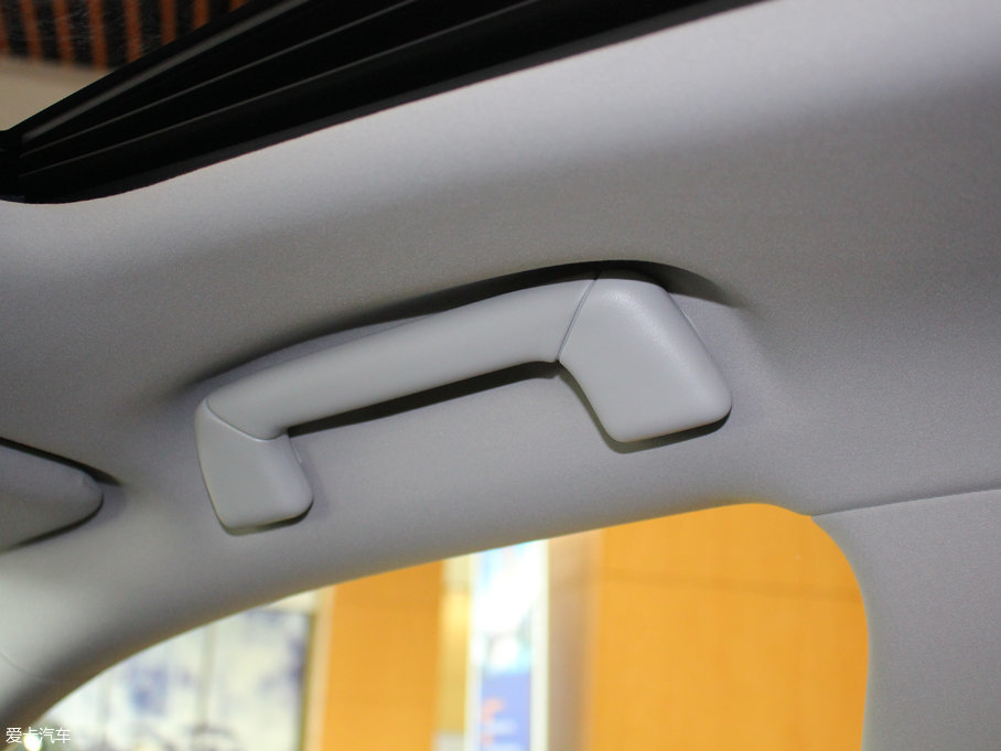 2017׿_˹IS 300 I(lng)Ȱ