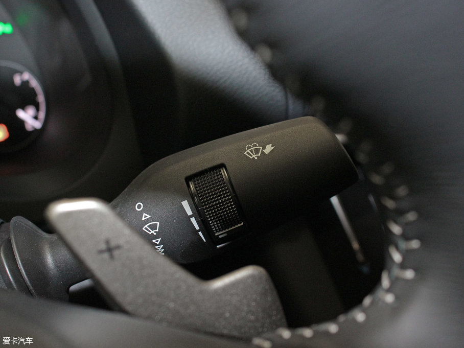 2017׿_˹IS 300 I(lng)Ȱ