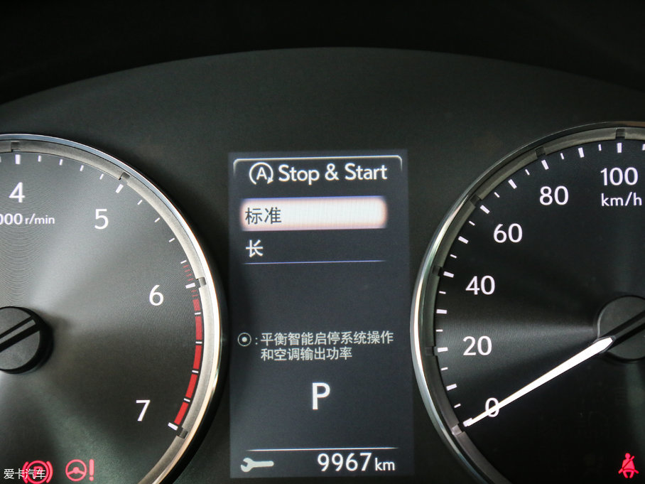 2017���׿��_˹IS 300 ���A��