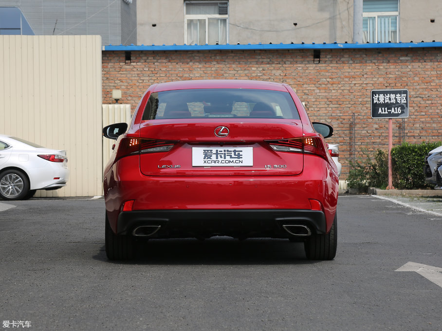 2017׿_˹IS 300 F SPORT