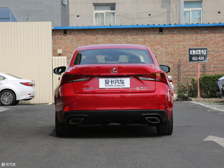 2017׿_˹IS 300 F SPORT