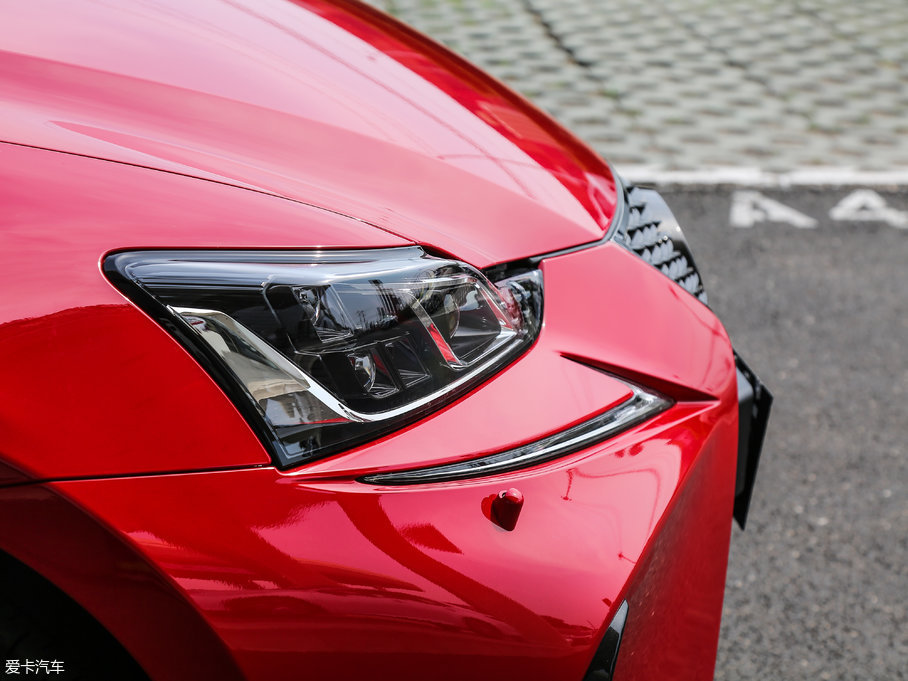 2017׿_˹IS 300 F SPORT