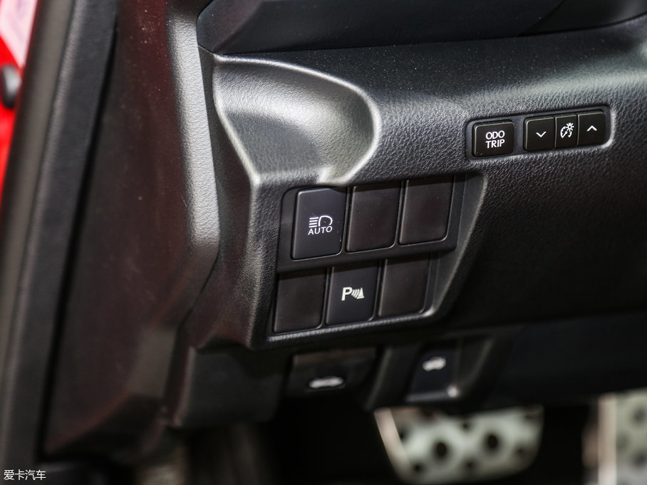 2017׿_˹IS 300 F SPORT