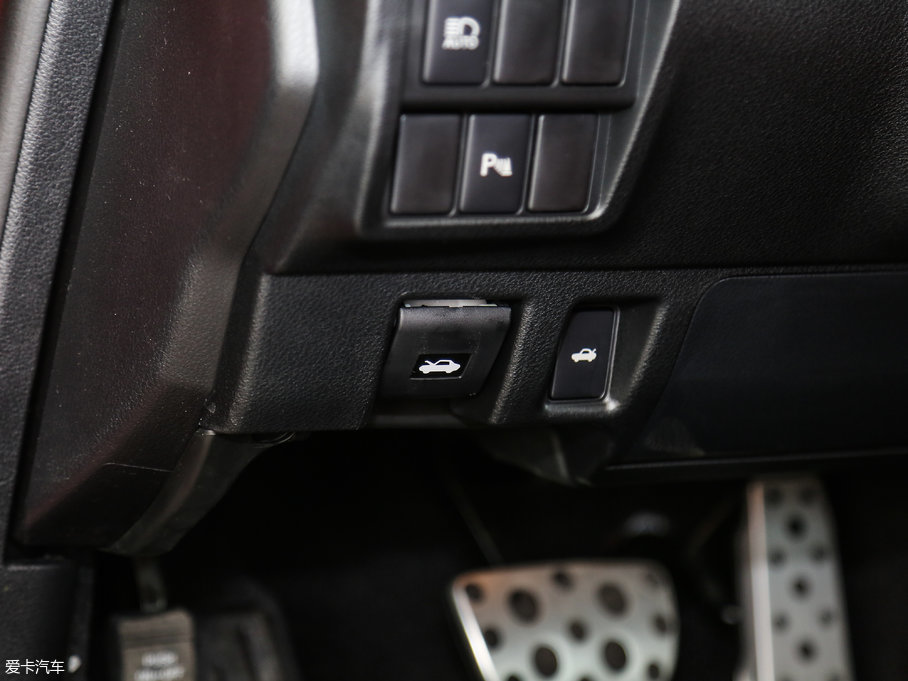 2017׿_˹IS 300 F SPORT