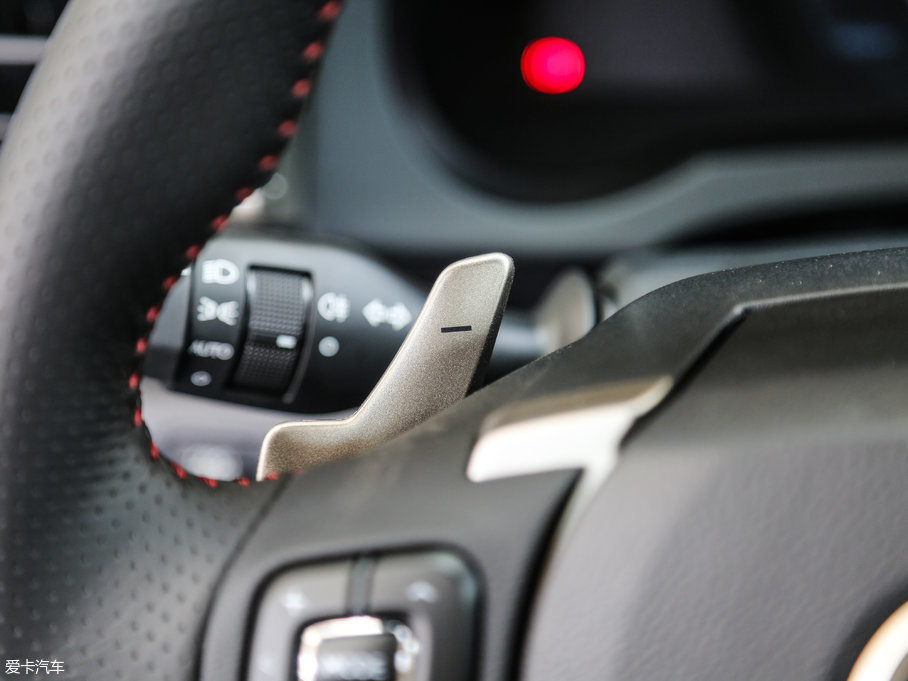 2017׿_˹IS 300 F SPORT